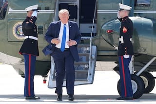 Cómo el gobierno de Trump está ampliando su ofensiva migratoria hacia quienes ingresan legalmente
