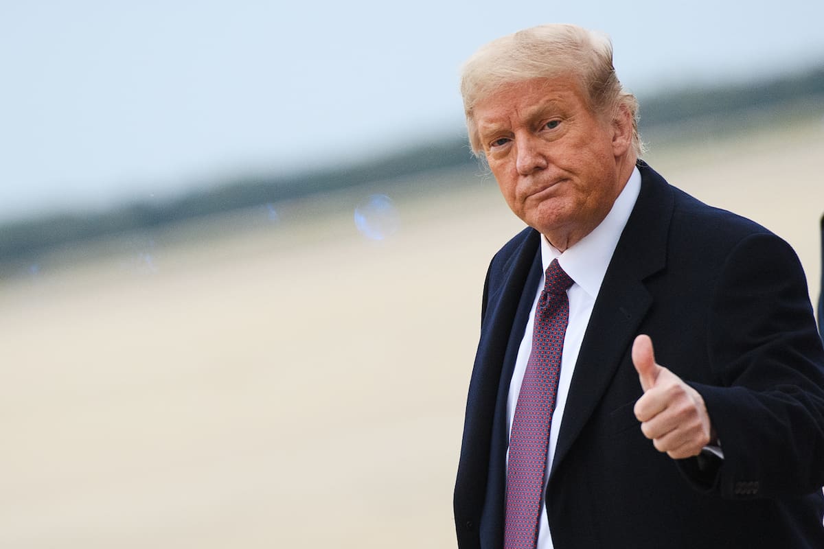 El presidente Donald Trump está internado desde el viernes por coronavirus en el hospital militar Walter Reed, pero podría recibir hoy el alta