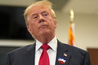 Trump emite su voto anticipado en Florida para las elecciones de medio mandato
