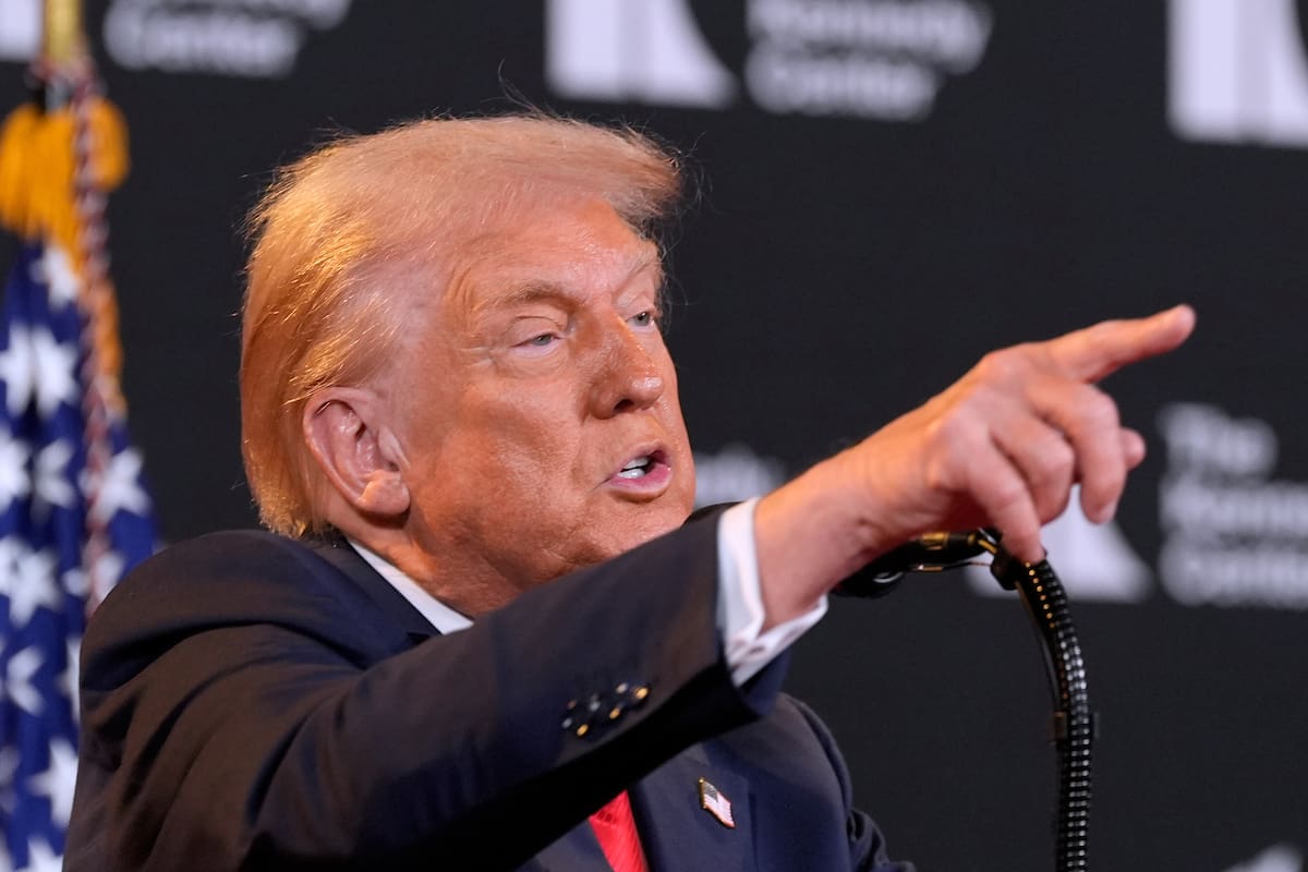 El presidente Donald Trump habla en el Kennedy Center, el miércoles 13 de agosto de 2025, en Washington