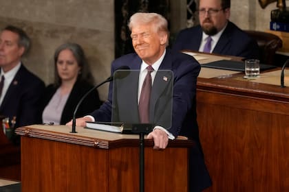 El presidente Donald Trump se dirige a una sesión conjunta del Congreso en el Capitolio en Washington, el martes 4 de marzo de 2025