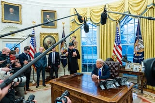 La maquinaria mediática de MAGA tambalea: caen las audiencias de sus principales influencers