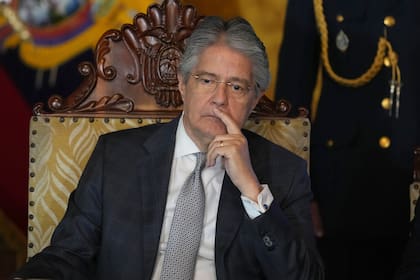 El presidente ecuatoriano, Guillermo Lasso, disolvió el Parlamento y ordenó adelantar las elecciones. (AP Foto/Dolores Ochoa)