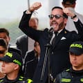 De la Espriella asume la presidencia de una Colombia hundida en la tensión política y el acecho de la violencia