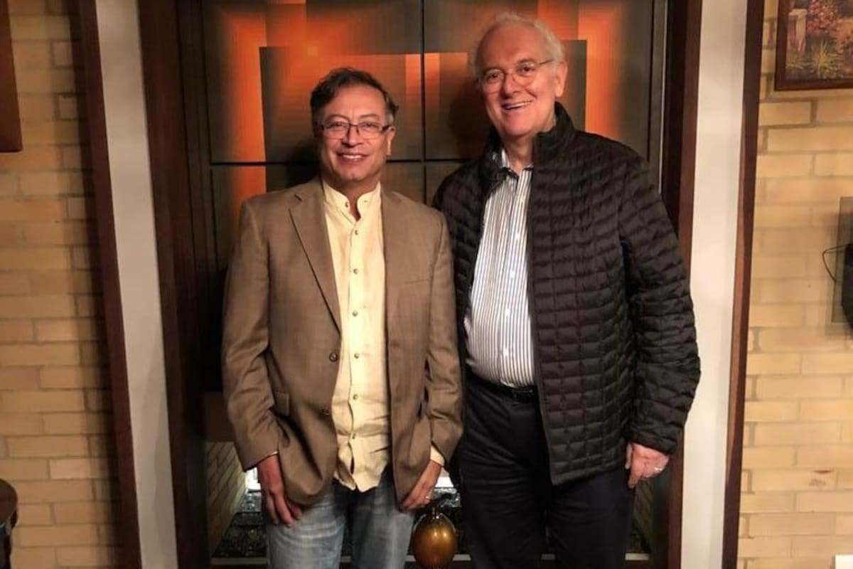 El presidente electo de Colombia, Gustavo Petro, y su ministro de Hacienda, José Antonio Ocampo