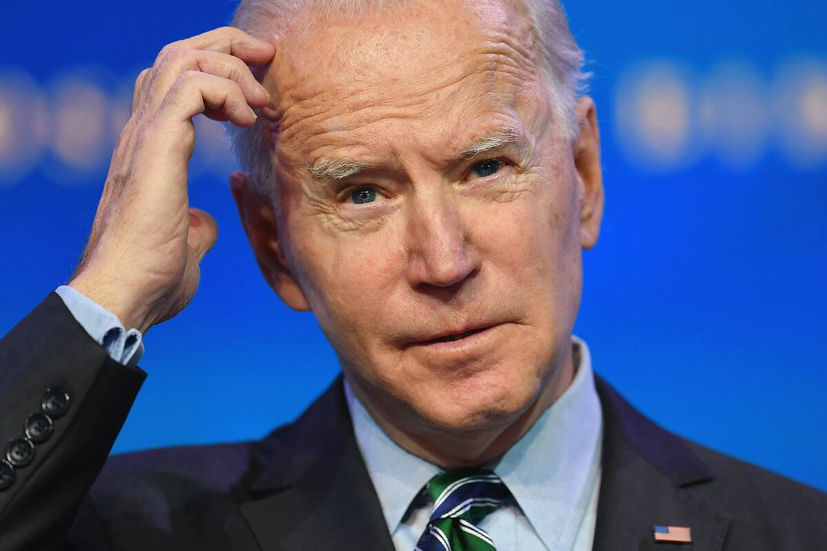 El presidente electo de Estados Unidos, Joe Biden, presenta a los nominados para su equipo científico el 16 de enero de 2021 en el teatro The Queen en Wilmington, Delaware