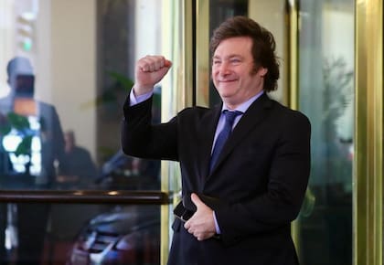 El presidente electo Javier Milei en el hotel libertador