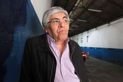 El presidente electo se reunirá hoy con el sindicalista en sus oficinas de Puerto Madero