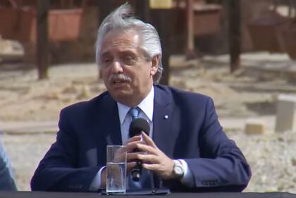 El presidente encabezó el acto por el aniversario de la muerte del General San Martín.