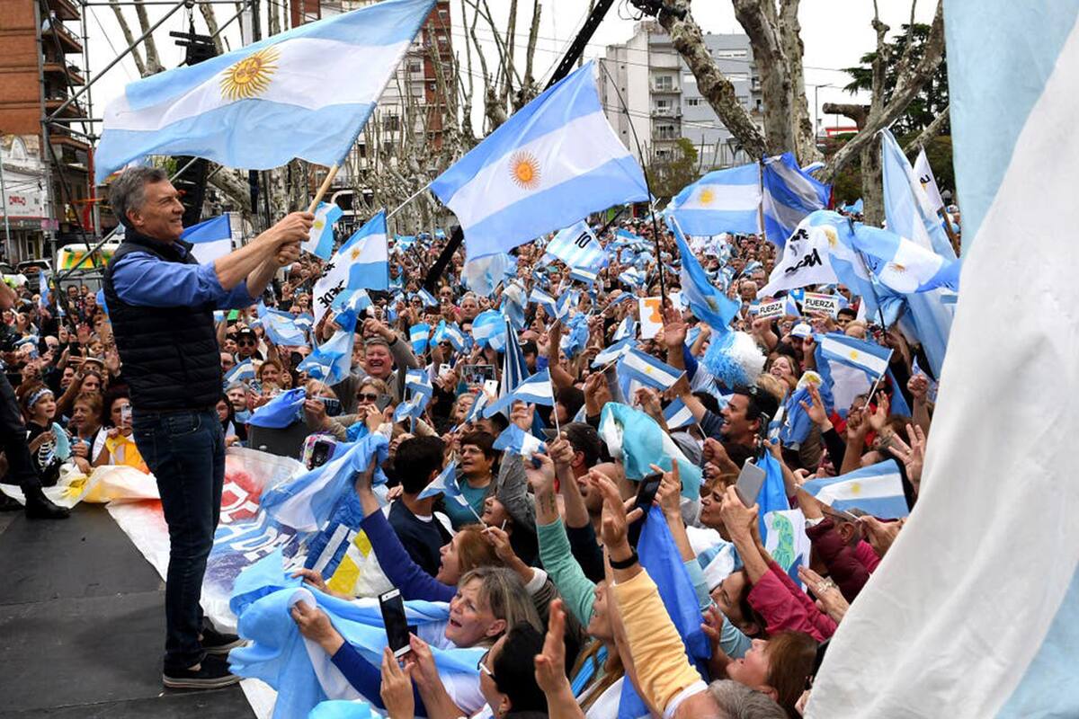 El presidente encabezó una nueva marcha del "Sí, se puede"