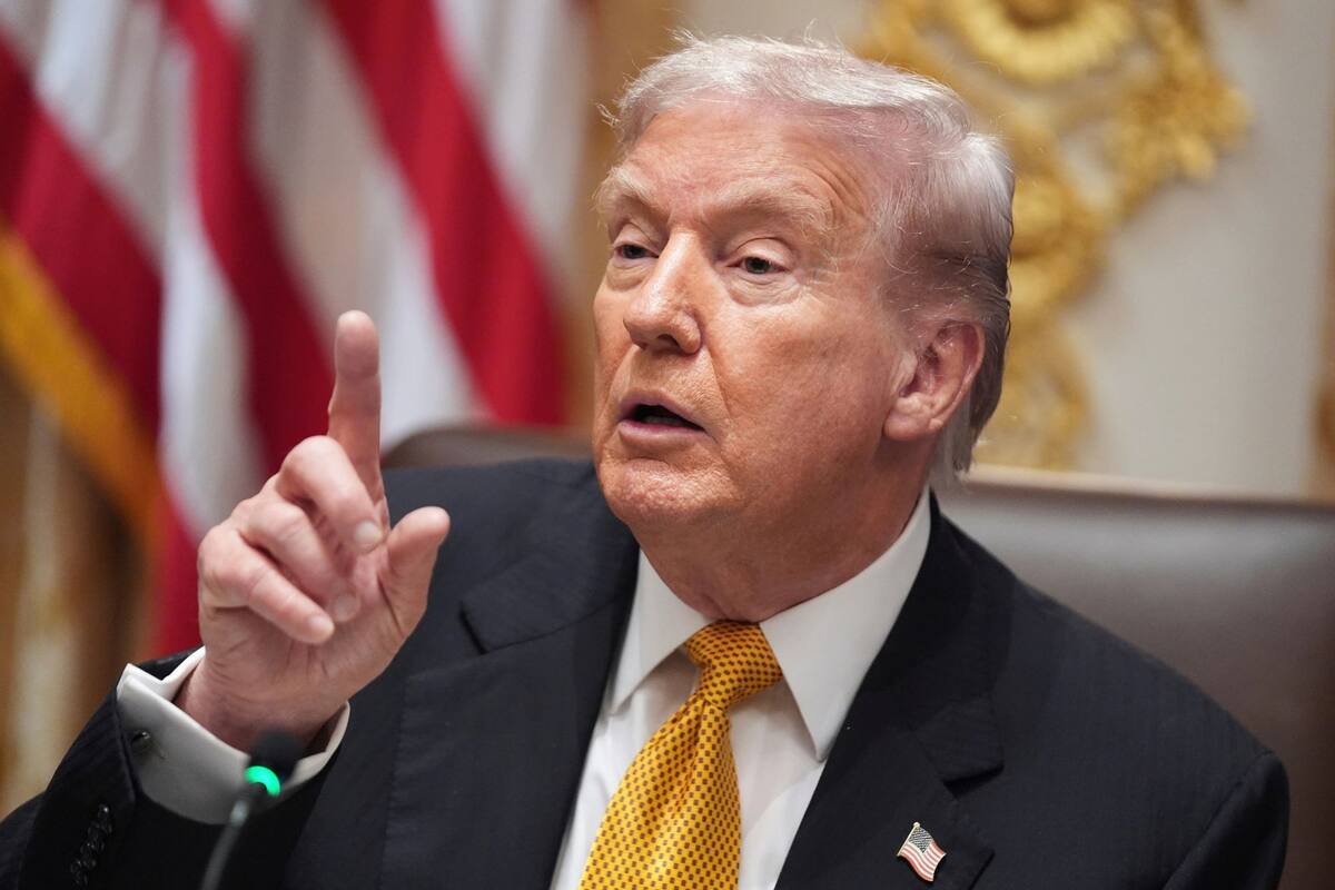 El presidente estadounidense Donald Trump tuvo un exabrupto a bordo del avión presidencial