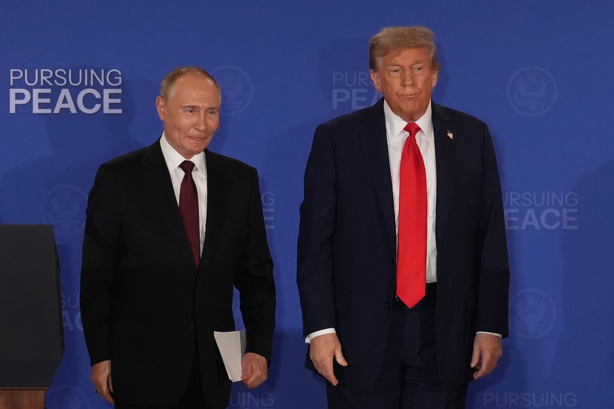 El presidente estadounidense había anunciado que se reuniría con su homólogo ruso en Budapest