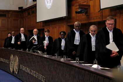 El presidente Evo Morales esperó los argumentos en el tribunal de Holanda