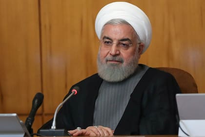 El presidente iraní Hassan Rohani anunció la medida en el consejo de ministro; reiteró sus críticas a Estados Unidos, Europa, China y Rusia por no cumplir el acuerdo nuclear de 2015
