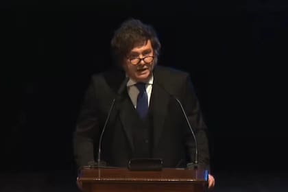 Javier Milei y sus medidas, EN VIVO: la interna del Gobierno y tensiones con la oposición dialoguista por Adorni