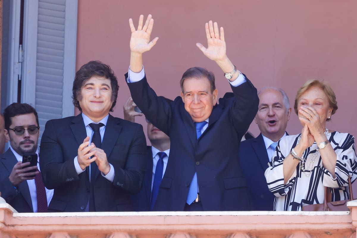 El presidente Javier Milei cuando recibió al líder opositor venezolano Edmundo González Urrutia