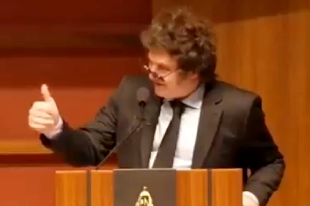 El presidente Javier Milei durante su discurso en la Institución Hoover de la Universidad de Stanford, Estados Unidos