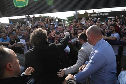 El presidente Javier Milei durante su visita a la feria Agroactiva, en Armstrong