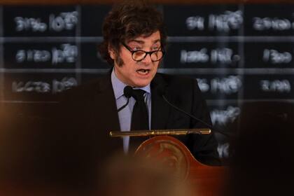 El presidente Javier Milei, en la Bolsa de Comercio