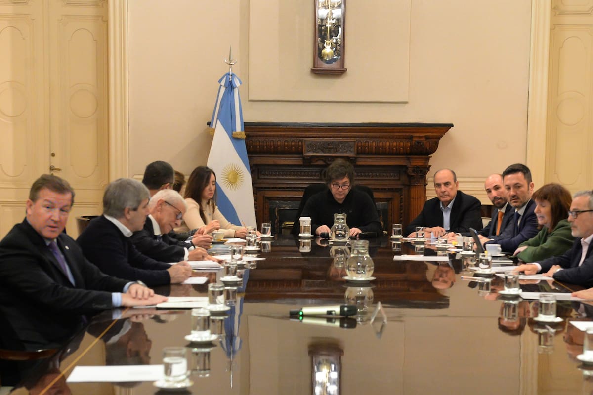 El presidente Javier Milei encabezó la reunión de Gabinete de esta mañana