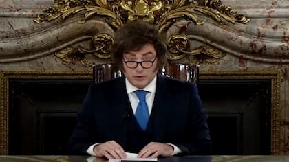 El presidente Javier Milei envía mensaje sobre la reforma de la carta orgánica del Banco Central, en en cadena nacional