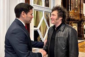 El Presidente Javier Milei junto al secretario de Estado Marco Rubio en Casa Rosada durante su visita en 2024