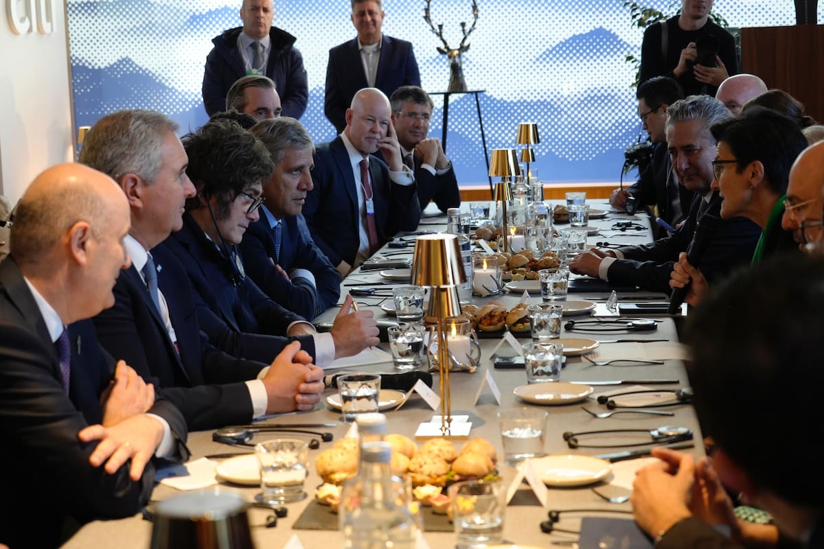 El presidente Javier Milei se reunió con empresarios en Davos
