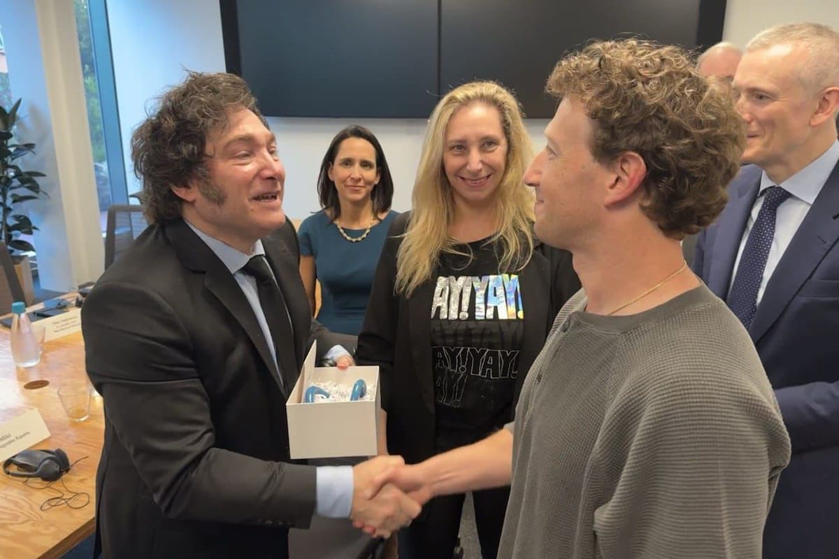 El presidente Javier Milei visitó a Mark Zuckerberg en las oficinas de la compañía en California