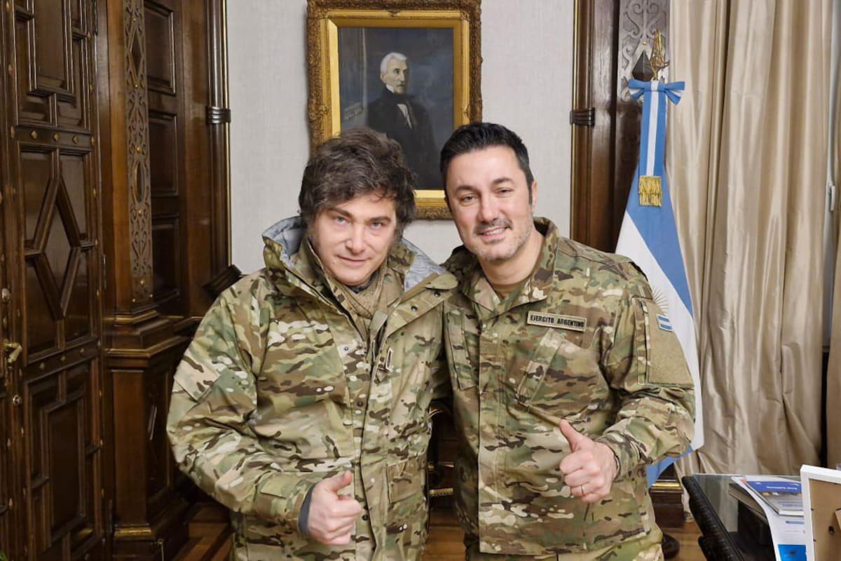 El presidente Javier Milei y el hasta ahora ministro de Defensa, Luis Petri, la sorpresa electoral en el cierre de listas de Mendoza