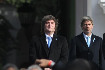 El presidente Javier Milei y el ministro de Justicia, Juan Bautista Mahiques