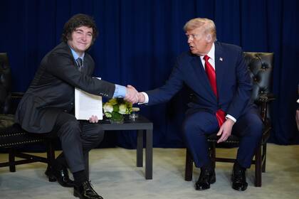 El presidente Javier Milei y el presidente de Estados Unidos, Donald Trump