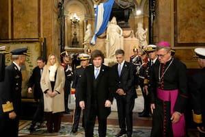 El Gobierno convocó a la Iglesia a una reunión para coordinar la visita de León XIV