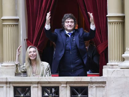 El presidente Javier Milei y su hermana, Karina, la secretaria general de la Presidencia