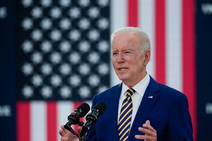 El presidente Joe Biden en un evento en Rosemount, Minnesota, el martes 30 de noviembre del 2021. (Foto AP/Carolyn Kaster)