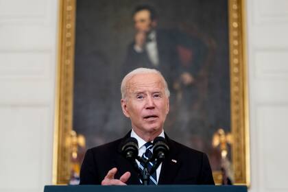 El presidente Joe Biden habla en la Casa Blanca, el jueves 9 de septiembre de 2021, en Washington. (AP Foto/Andrew Harnik)