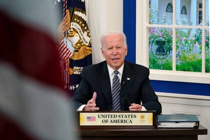 El presidente Joe Biden participa virtualmente en la Cumbre Estados Unidos-ASEAN desde la Casa Blanca en Washington, el martes 26 de octubre de 2021. (Foto AP/Susan Walsh)