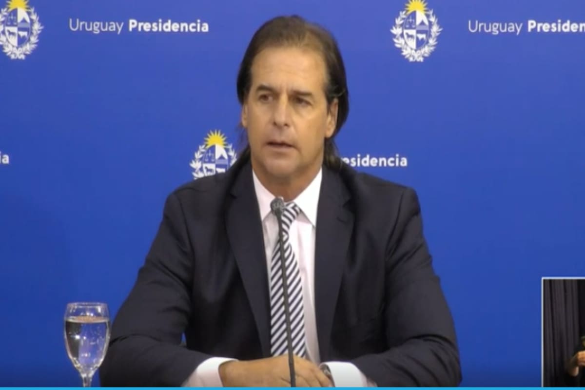 El presidente Lacalle Pou, durante la conferencia de prensa