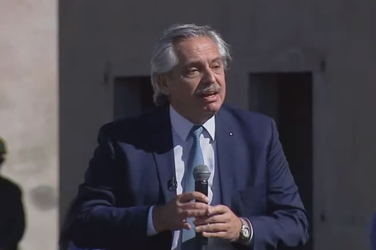 El presidente lanza el Programa Reconstruir destinado a finalizar 55.000 viviendas