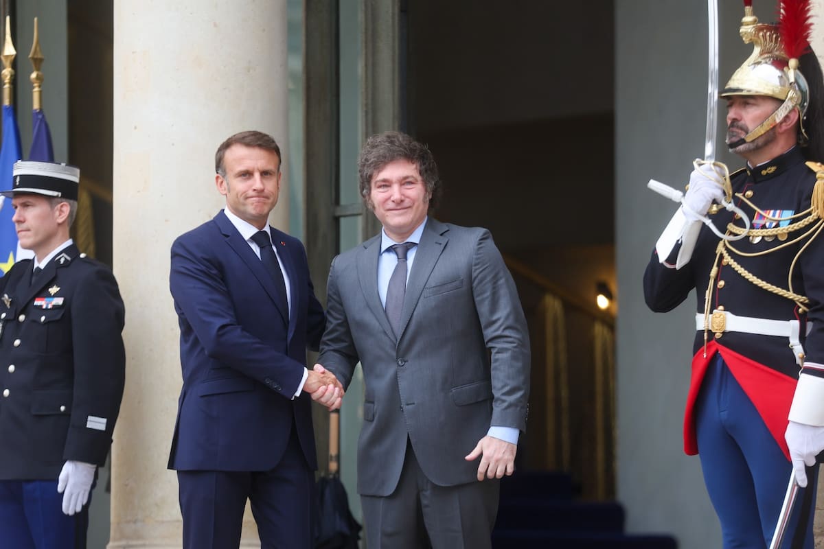 El presidente Macron recibe a Javier Milei y a Karina Milei