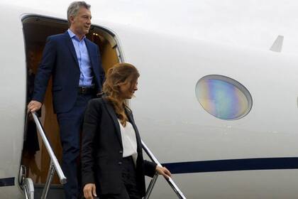 El presidente mantuvo reuniones informales con delegados y empresarios de los Emiratos Árabes