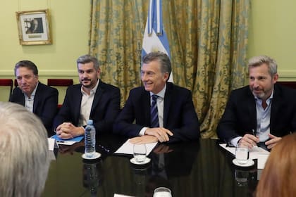 El presidente Mauricio Macri encabezó la reunion de gabinete de esta mañana