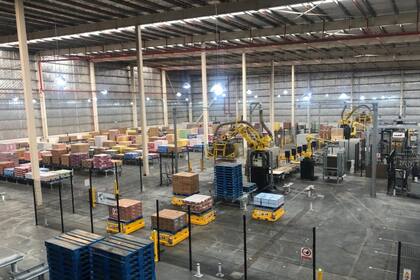 El presidente, Mauricio Macri, estuvo en la inauguración del almacén robotizado de Molinos Río del Plata