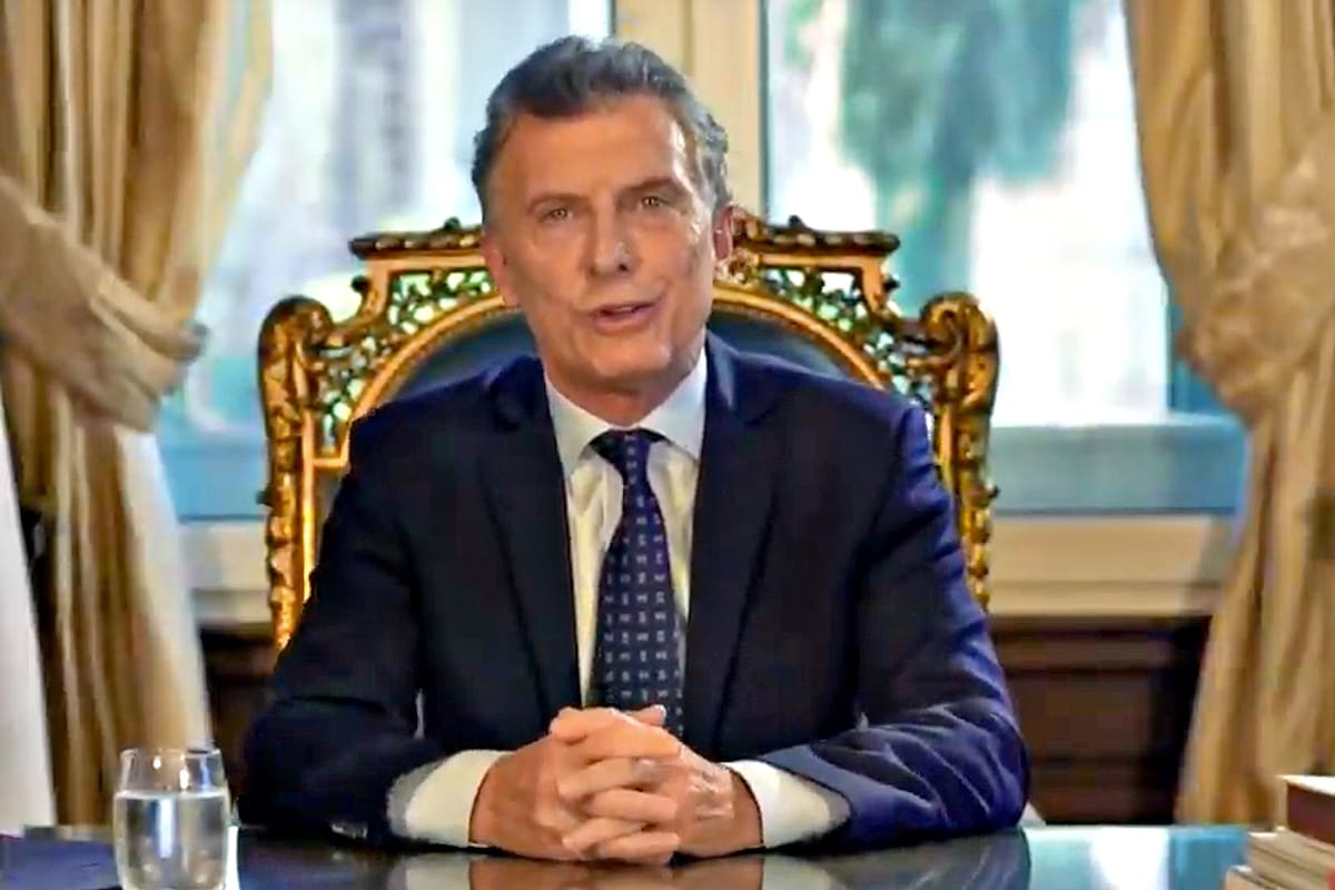 El presidente Mauricio Macri habla en cadena nacional
