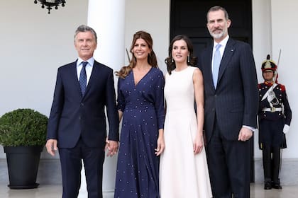 Felipe IV y Letizia recibieron un agasajo especial por parte del Presidente en el Centro Cultural Kirchner