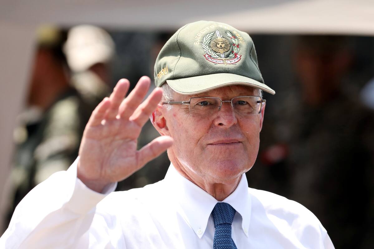 El presidente renunció hoy a su cargo