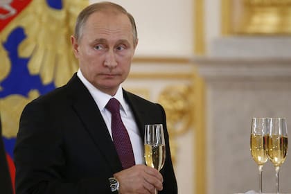 El presidente ruso consideró que la crisis que sacude a Washington era la "continuación de las luchas políticas internas"