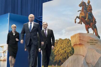 El presidente ruso Vladimir Putin, en el centro de otra polémica vinculada con Estados Unidos