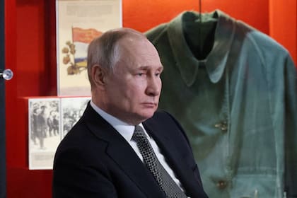 El presidente ruso, Vladimir Putin, en una reunión en Volgogrado. (Mikhail KLIMENTYEV / SPUTNIK / AFP)