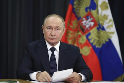El presidente ruso, Vladimir Putin, participa por videoconferencia en Sochi, Rusia, el lunes 8 de septiembre de 2025, en la sesión plenaria principal de la 17.ª Cumbre de los Brics en Río de Janeiro