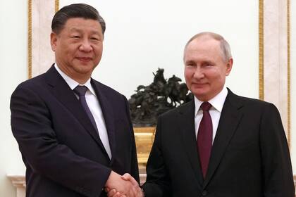 El presidente ruso, Vladímir Putin, se reúne con el presidente de China, Xi Jinping, en el Kremlin, en Moscú, el 20 de marzo de 2023.
